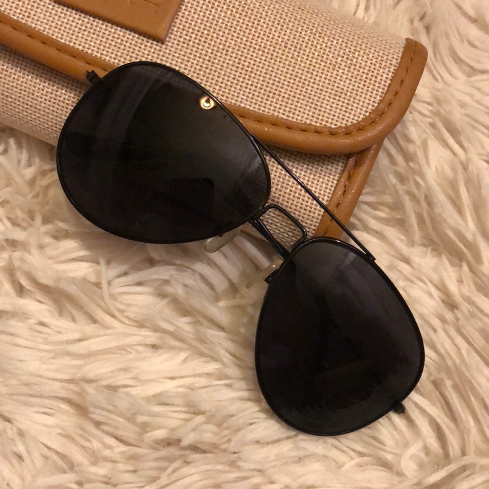 Black Aviators - no brand